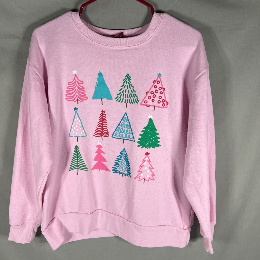 Dec 25th Sweatshirt Christmas Tree Graphic Pink Womens Small Festive Jolly